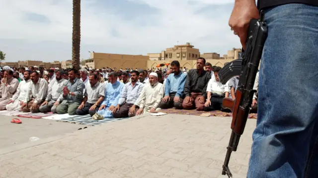 العراق يستعد لانتخابات برلمانية وسط مقاطعة التيار الصدري وتحديات سياسية