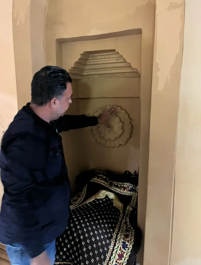 બીબીસી ગુજરાતી અમદાવાદ મંસા મસ્જિદ બુલેટ ટ્રેન ડિમોલિશન મ્યુનિસિપલ કોર્પોરેશન