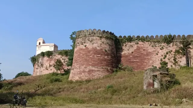 धार किल्ला 