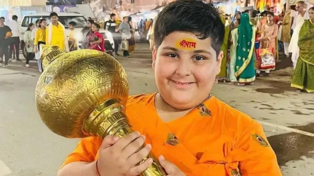 अभिनव अरोड़ा की तस्वीर.