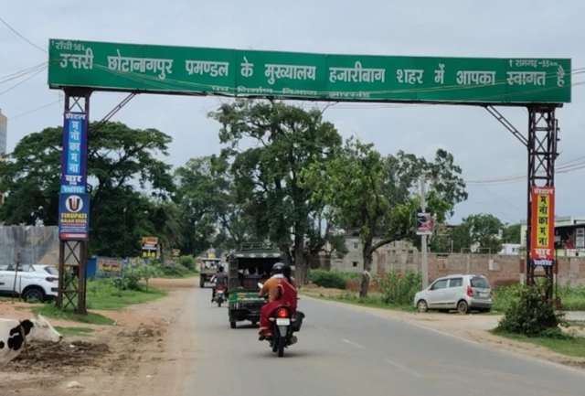 વિદેશી યુવતી સાથે પ્રેમ