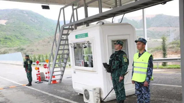 Laçın sərhəd-keçid məntəqəsi