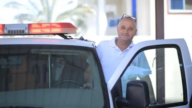 Ayah Mahmoud, Yosri Al-Masry, sebelum dibunuh