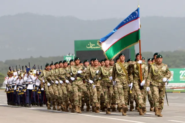 Ўзбекистон ҳарбийлари Покистонда. 