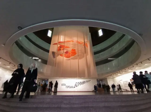 виставка Алли Горської 