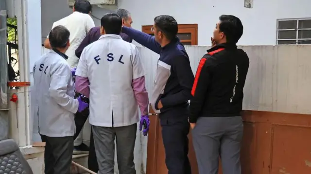 एक घटना के बाद सबूत जुटाती एफएसएल की टीम