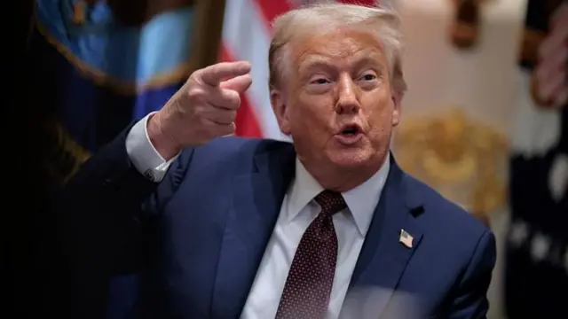 அமெரிக்கா, சீனா என இரண்டையும் சமாளிக்கும் முயற்சி