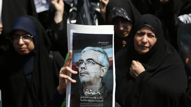 تجمع اعتراضی حامیان جمهوری اسلامی بعد از نماز جمعه تهران