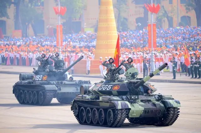 Phiên bản xe tăng T-54B được cải tiến, nâng cấp