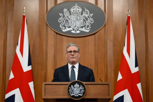 کی‌یر استارمر