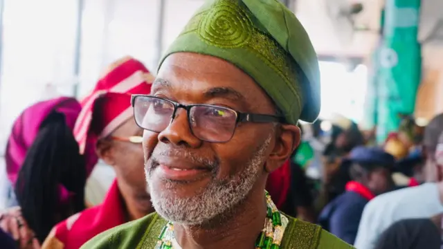 Aworan Wale Ojo, gbajumọoṣere onitiata.