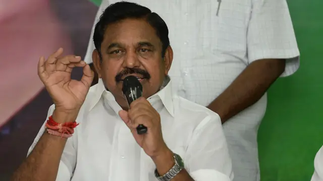 நாங்கள் இபிஎஸ் கருத்துக்கு கட்டுப்படுகிறோம் என திண்டுக்கல் சீனிவாசன் கூறியுள்ளார்.