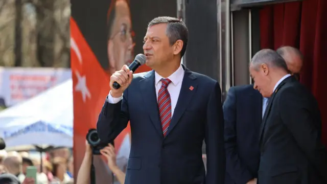 Özgür Özel