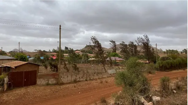 ይህ አካባቢ ሀሮቦታ ይባላል። በሰሜን ኬንያ በመርሳቤት ካውንቲ፣ በመርሳቤት ከተማ ቅርብ ርቀት ላይ ይገኛል።