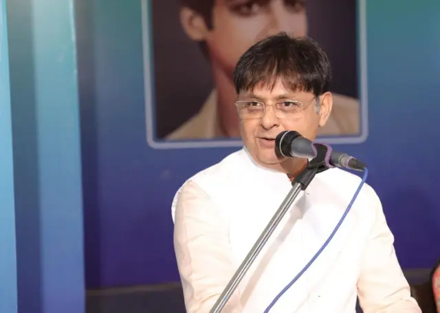 ગુજરાત પેટાચૂંટણી કૉંગ્રેસ ભાજપ બીબીસી ગુજરાતી 