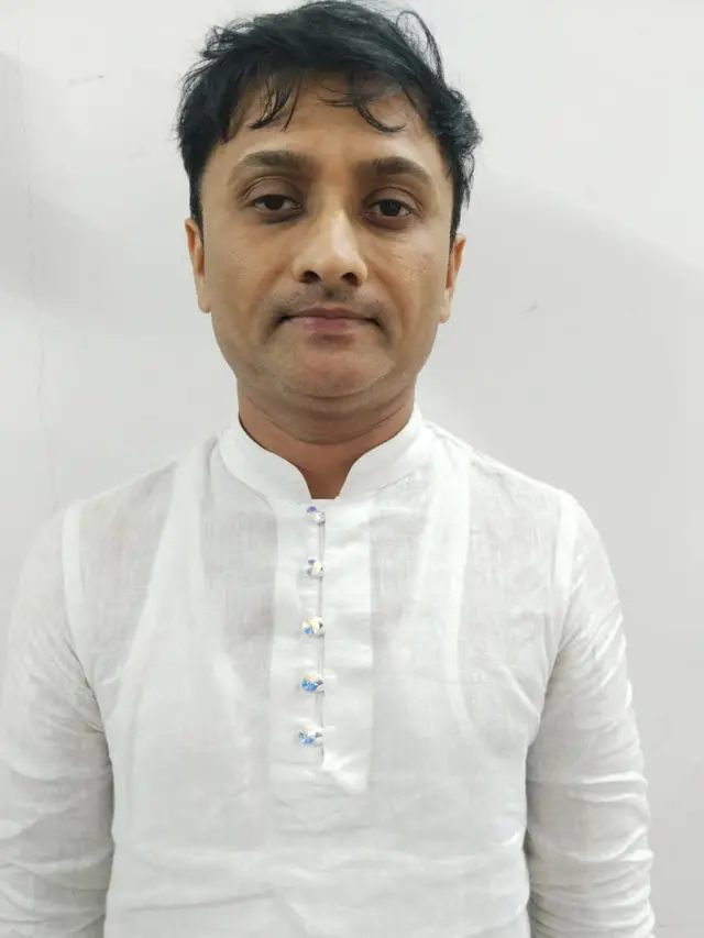 બીબીસી ગુજરાતી રાજકોટથી સુરત આવીને યોગાશ્રમ સ્થાપનાર પ્રદીપ જોટંગિયાએ નકલી નોટોની માયાજાળ કેવી રીતે રચી