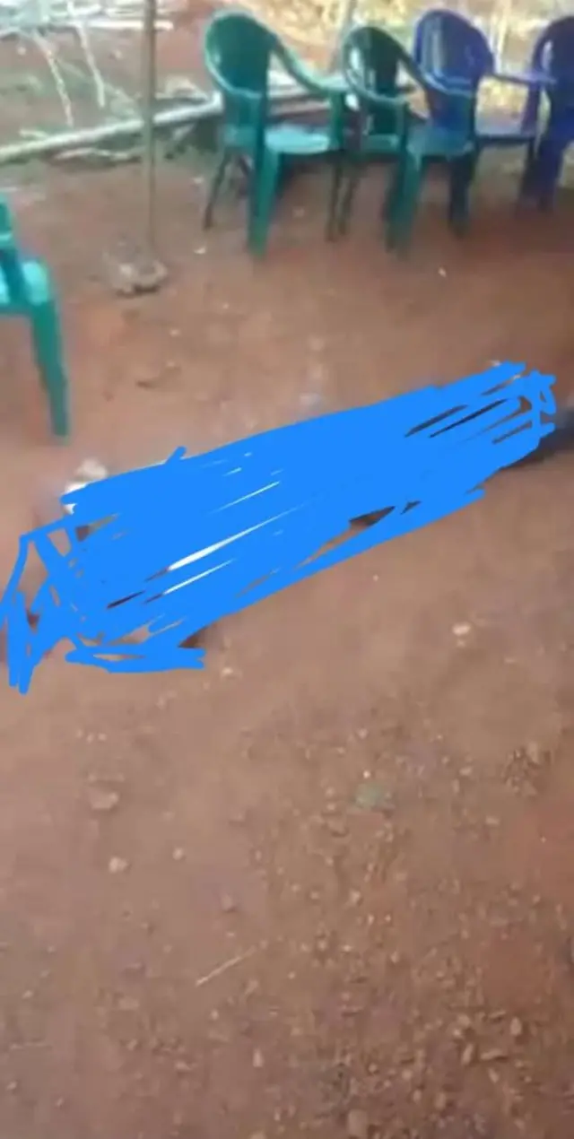 Ndị bịara akwamozu na Nimbo, Uzo-Uwani gbara ọsọ ndụ, dika ndị ọchụ-ehi wakporo ma gbuo mmadụ anọ.