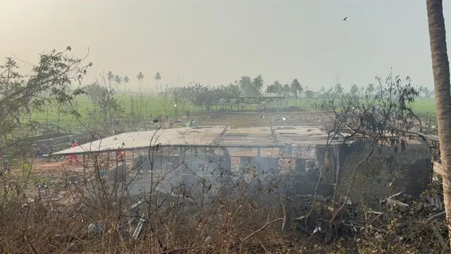 వేట్లపాలెం, మందుగుండు సామాగ్రి, పేలుడు, బాణసంచా తయారీ కేంద్రం, ఆంధ్రప్రదేశ్, కాకినాడ, సామర్లకోట