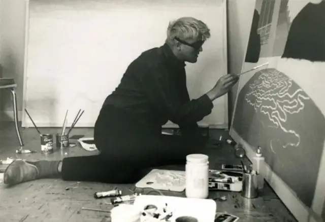 Хокни у атељеу у Лос Анђелесу 1966. године