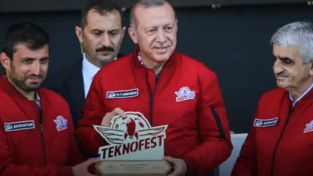 ሴልቹክ ባይራክታር፣ ፕሬዝዳንት ኤርዶዋን እና ኦዝዴሚር ባይራክታር 