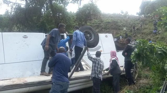 በተሸከርካሪው ላይ አስከፊው አደጋ ከደረሰ በኋላ