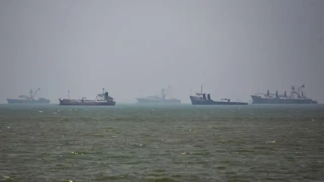 स्ट्रेट ऑफ़ होर्मुज़