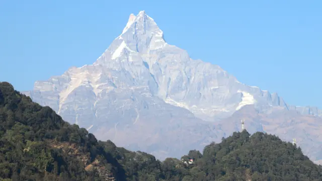 हिउँदमा हिउँ नपर्दा हिमालमा हिउँ देखिँदैन