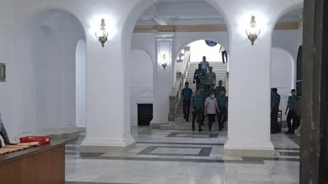 ট্রাইব্যুনাল