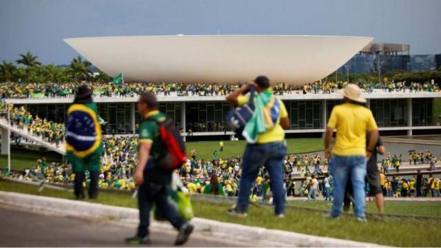 Bolsonaristas invadiram o Congresso, o Palácio do Planalto e a sede do STF no dia 8jogos virtuaisjaneiro