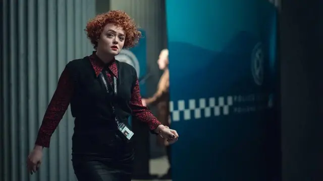 Кадр із серіалу "Підрозділ Q"