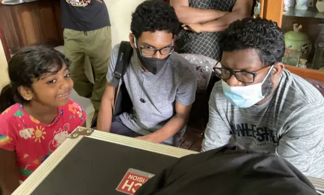 தொட்டி மீன்கள் படப்பிடிப்பு தளம்