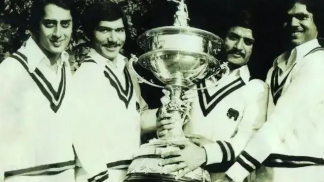 પીયૂષ પાંડે નિધન, ઍડ્વર્ટાઇઝિંગ જગતમાં પીયૂષ પાંડેનું પ્રદાન, ઓગિલ્વીમાં પીયૂષ, ઇલા અરૂણના ભાઈ, લ્યુના કૅડબરી તથા ફેવિકોલની જાહેરાત, અબકી બાર મોદી સરકાર જિંગલ, મિલે સૂર મેરા તુમ્હારા.....બીબીસી ગુજરાતી