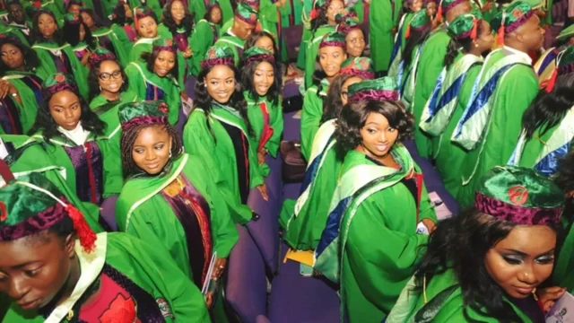 Students for dia convocation