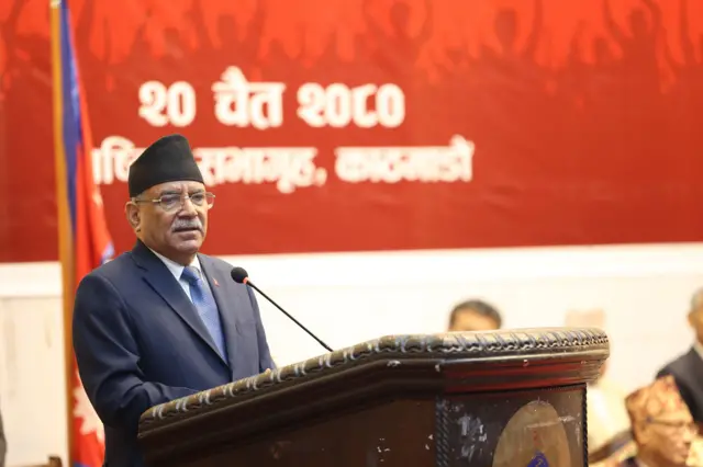 प्रधानमन्त्री प्रचण्डले सहकारी प्रकरणमा लामिछाने निर्दोष देखिएको बताएका छन्