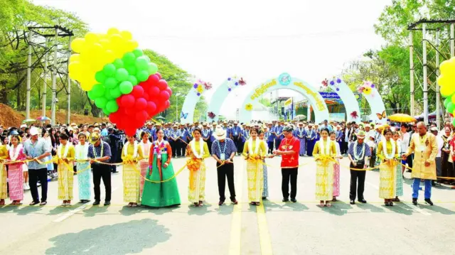 စစ်ခေါင်းဆောင်တွေမတက်ရောက်တဲ့ သင်္ကြန်ဖွင့်ပွဲ