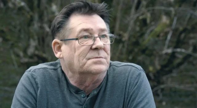 ஒரு சிகரெட் துண்டு 30 வருட மர்மத்தை தீர்க்க உதவியது எப்படி?