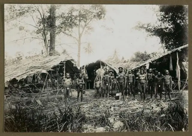 Foto lawas orang papua.