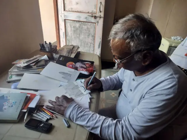 आपल्या अखेरच्या काळात त्यांनी अहिल्यानगर सोडून जालन्याला आपल्या पुतण्याकडे आधार शोधला होता. कोरोना काळासापासून ते जालन्याला मुक्कामी होते.
ज्येष्ठ पत्रकार विजय चोरमारे म्हणतात की, "रेषेच्या बळावर स्वतःची स्वतंत्र ओळख निर्माण करणारा निर्मळ मनाचा माणूस आपल्यातून निघून गेला. अंभोरे फार मोठे चित्रकार होते, परंतु तो मोठेपणा त्यांनी प्रत्यक्ष, अप्रत्यक्ष कधीही मिरवला नाही, हे त्यांचं आणखी एक मोठेपण होतं."