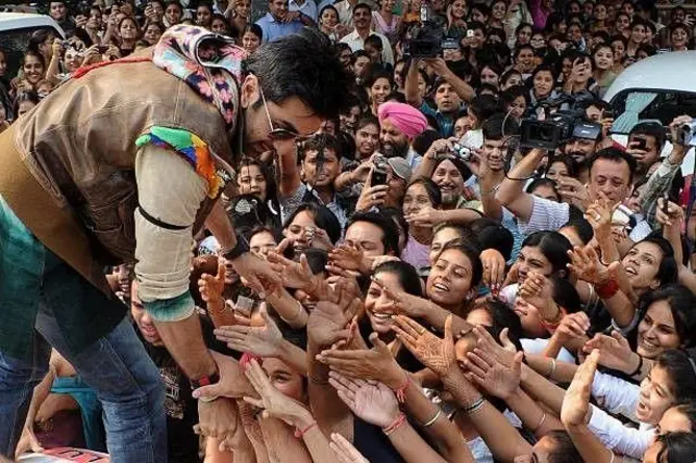 रॉकस्टार के प्रमोशन में रणबीर कपूर