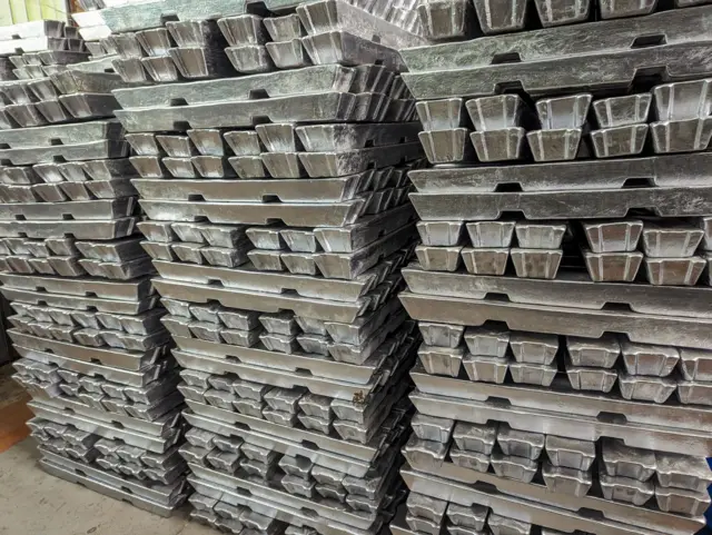 બીબીસી ગુજરાતી સિલ્વર સોનું ચાંદી ગોલ્ડ કોમોડિટી બિઝનેસ