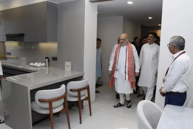 ગુજરાત, ધારાસભ્યોનાં ફ્લૅટ્સ, વિધાનસભા, સુવિધાઓ , ગુજરાતનું રાજકારણ, બીબીસી ગુજરાતી