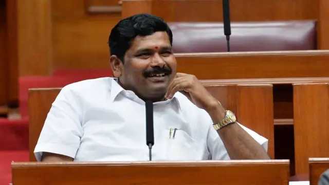 கர்நாடகாவில் பன்னாட்டு நிறுவனங்கள் கன்னட பணியாளர்கள் எண்ணிக்கையை வெளியிட வேண்டுமா?