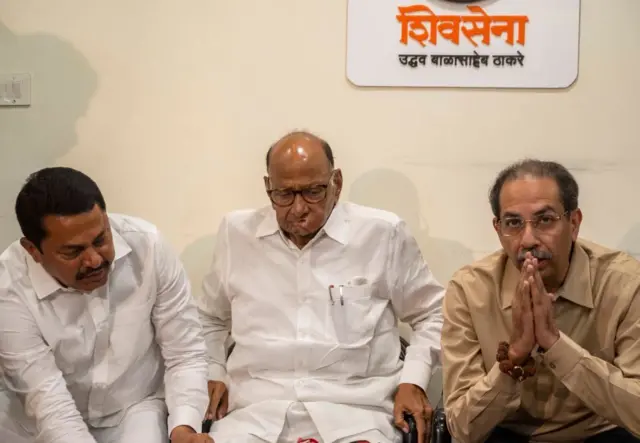 शरद पवार के साथ उद्धव ठाकरे