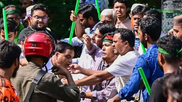 পাঁচই অগাস্টের পর সেভাবে প্রকাশ্যে দেখা যায়নি আওয়ামী লীগ নেতাকর্মীদের (১৫ই অগাস্টের ছবি)