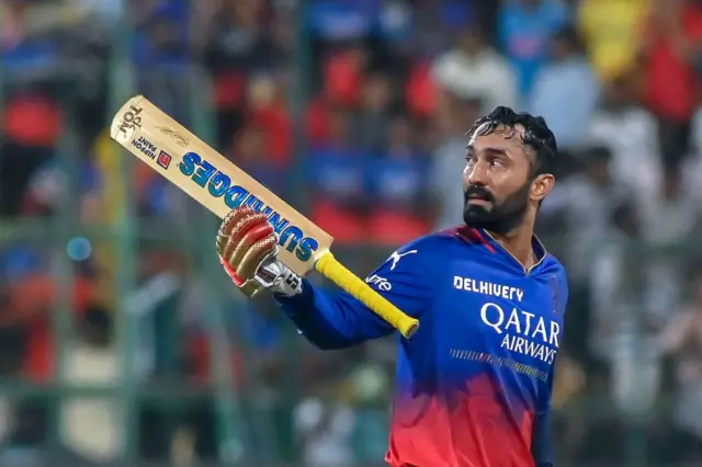 ஆர்சிபி - ஹைதராபாத்