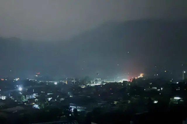ciudad pakistaní de Muzaffarabad tras el ataque.