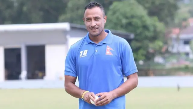 पारस खड्का