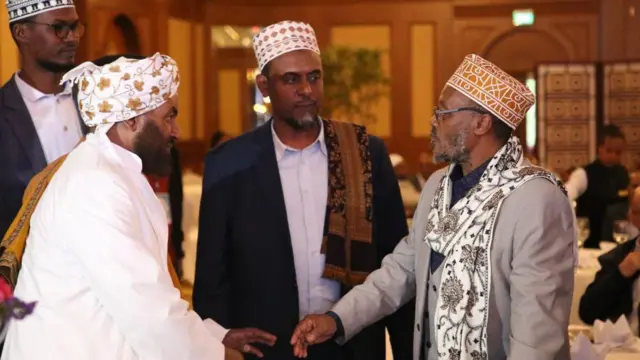 ሓጂ መሓመድ ካሕሳይ ኣብ ማእኸል