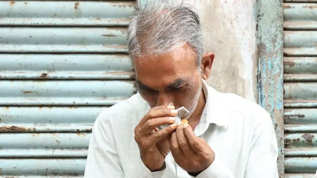 પ્રતીકાત્મક તસવીર