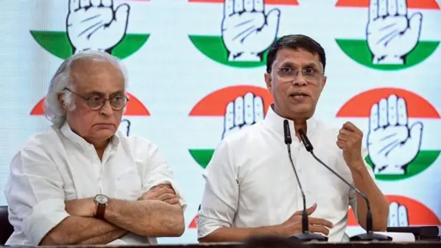 शशी थरूर यांचं नाव दिलंच नव्हतं असं काँग्रेस नेते जयराम रमेश यांनी सांगितलं.